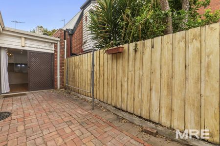 93 Bank Street, South Melbourne - Photo 2
