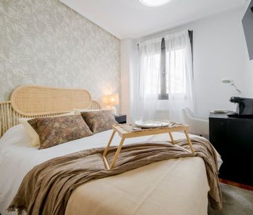 Calle de Ana de Austria, Madrid, Community of Madrid 28050 - Photo 4