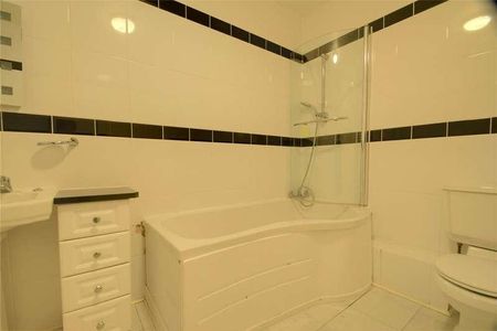 The Lea, Kidderminster, Worcestershire, DY11 - Photo 4