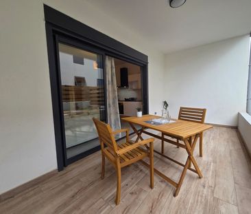 Location Appartement 2 pièces 50m² ST PIERRE 97410 - Photo 4