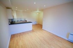 2 bed Apartment for Rent - Photo 3