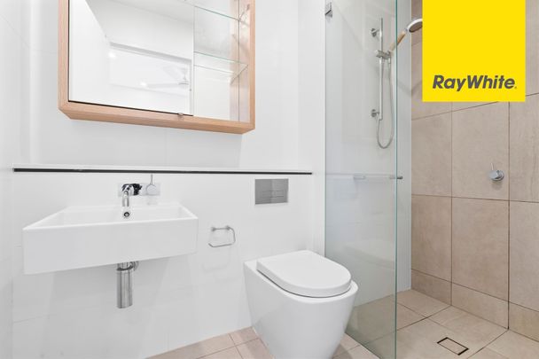 2 Bedroom Apartment in the Heart of Eastwood - Photo 1