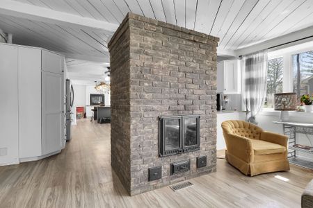 For Lease - 23992 Denfield Road, Middlesex Centre, Ontario - Photo 2