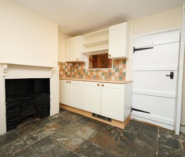 2 bedroom house to rent - Photo 1