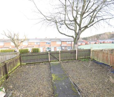 3 bedroom terraced house to rent - Photo 5