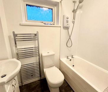 2 bedroom house to rent - Photo 3