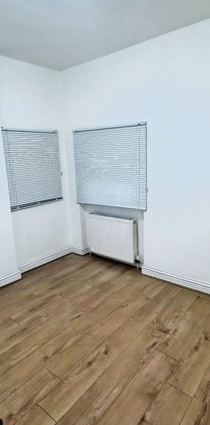 Wellesley Road - Photo 1