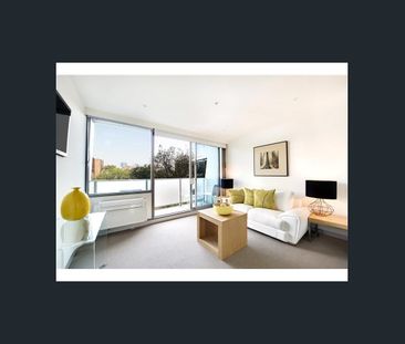 Modern One-Bedroom Apartment in Convenient West Melbourne Location - Photo 1