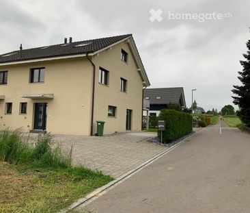 Doppeleinfamilienhaus in Lengwil - Photo 2