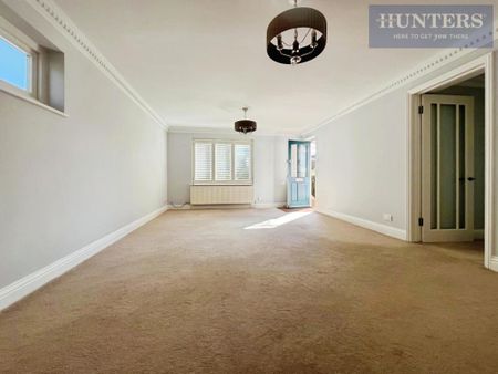 3 bedroom maisonette to rent - Photo 2