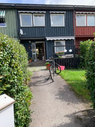 Tenorvägen, Täby - Foto 1