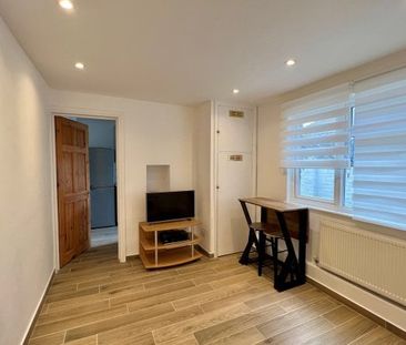 Gratwicke Road, Worthing, BN11 2 bedroom ground floor flat to rent - Photo 1