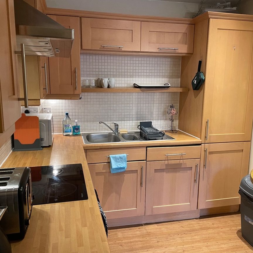 2 Bed Flat, Ryan House, HA1 - Photo 1