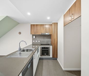 19/35 Oakden Street, Greenway - Photo 6