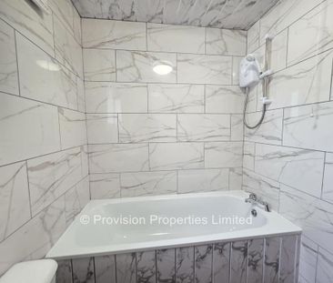 3 bedroom end of terrace house to rent - Photo 6