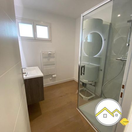 Location Maison 4 pièces 78m² CHATEAUBRIANT 44110 - Photo 3
