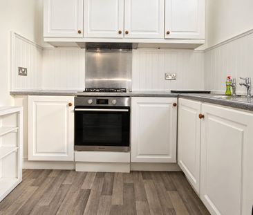 Selhurst Road, London, SE25 6XU - Photo 3