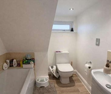 Tankerville Drive, Leigh-on-sea, SS9 - Photo 6