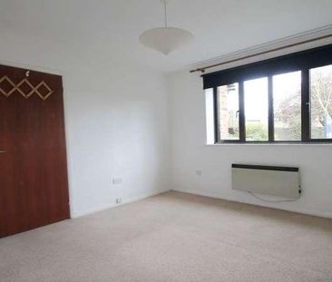 Windermere Way, West Drayton, UB7 - Photo 3