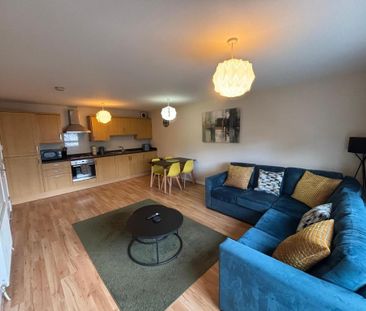 2 bedroom flat to rent - Photo 2