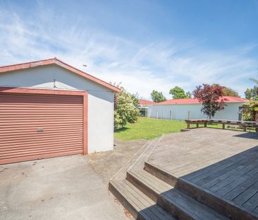 3 Bedroom on Rugby Street - Photo 6