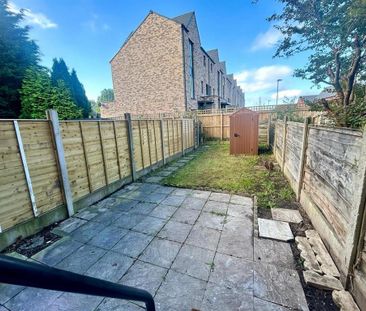 2 bedroom semi-detached house to rent - Photo 3