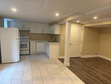 For Lease - 50 Dundalk Crescent, Brampton, Ontario - Photo 2