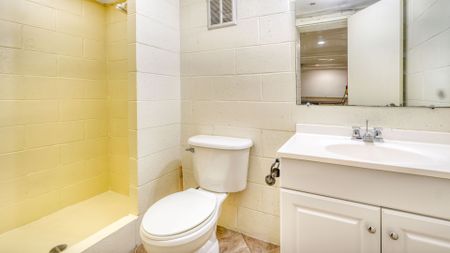 For Lease - 1110 Simcoe Street Unit# Basement #6, Oshawa, Ontario - Photo 3