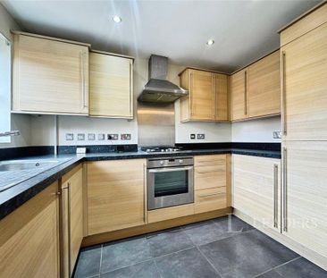 2 bedroom terraced house to rent - Photo 5