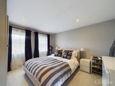 99 Ballylenaghan Park, Belfast, BT8 6WR - Photo 5