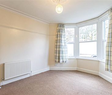 3 bedroom apartment to rent - Photo 2