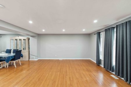 For Lease - 230 Monterey Drive, South of Baseline to Knoxdale, Ontario - Photo 5