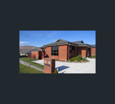 2/317 Elizabeth Street, North Hobart, Tas 7000 - Photo 2