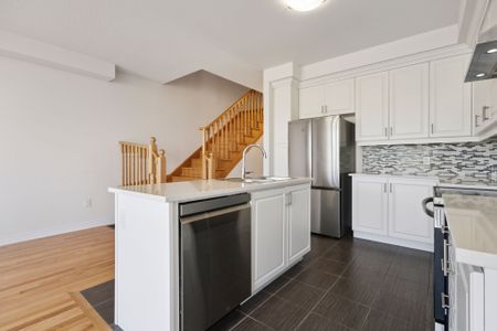 For Lease - 174 Mumbai Drive, Markham, Ontario - Photo 4