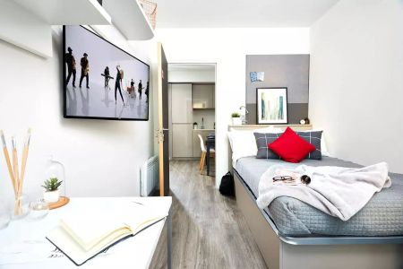 Two Bedroom - Photo 5