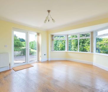 PLEASE EMAIL TO REGISTER YOUR INTEREST - Four/five bedroom detached... - Photo 1