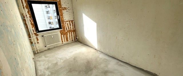 4-Zimmer-Wohnung mit viel Potenzial – Ihre Chance zur Verwirklichung! - Photo 1