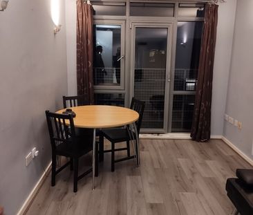 1 Bed Flat, The Odeon, IG11 - Photo 1