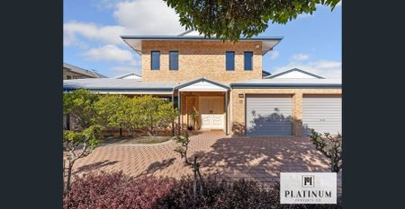 Luxury Family Retreat on Henley Road - Photo 2