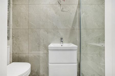 1 Bed Flat, Percy Road, W12 - Photo 5