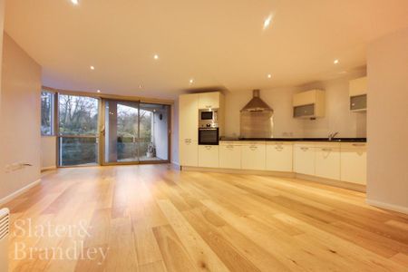 2 bedroom apartment to rent - Photo 2