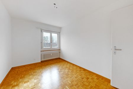 Charmante Wohnung in gepflegter Liegenschaft - Photo 2