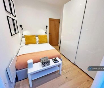 2 bedroom flat to rent - Photo 6