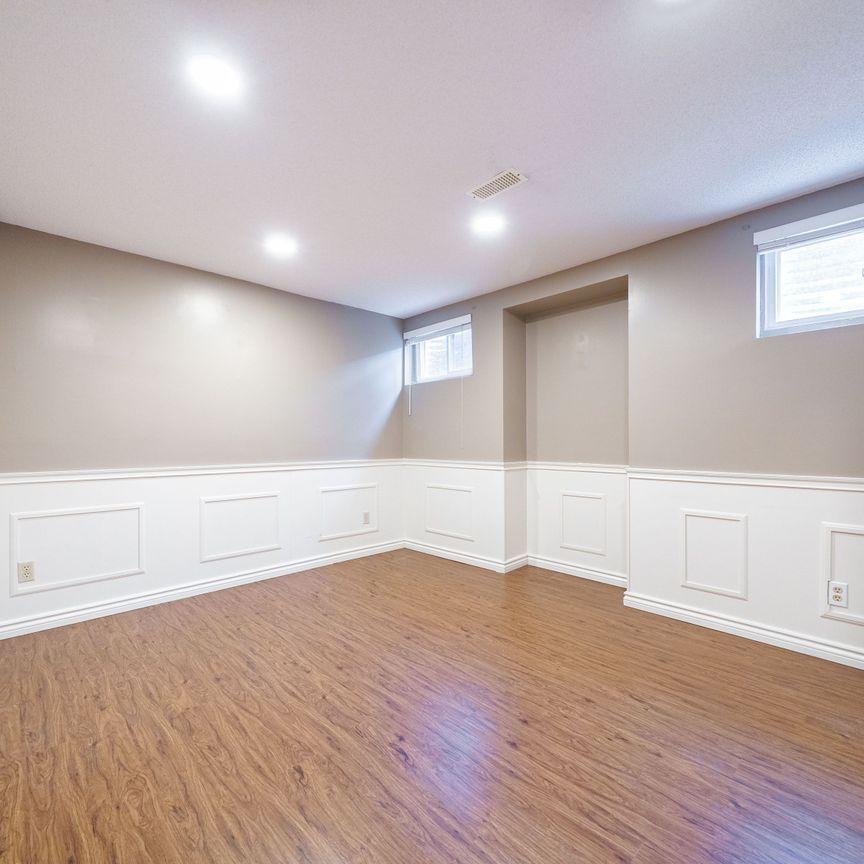 For Lease - 283 Debborah Place, Whitchurch-Stouffville, Ontario - Photo 1