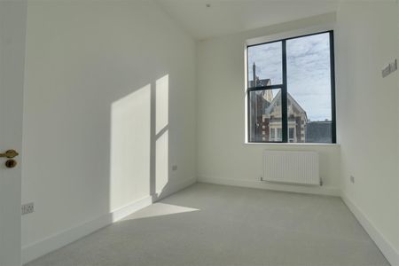 Palmerston Road, Southsea - Photo 4