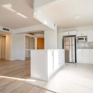 2 CH - 1 SDB - Montréal - $2,090 /mo - Photo 2