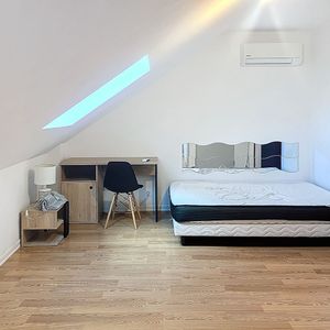 Appartement à louer - REIMS- HYPER CENTRE - Photo 2