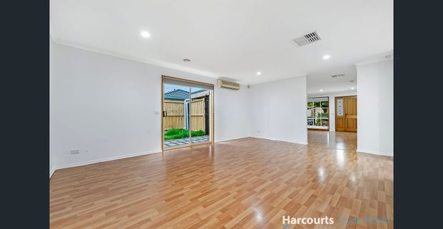 Spacious Family Home with Three Living Areas in a Highly Sought-After Location! - Photo 1