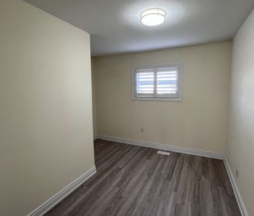 For Lease - 1032 Mud Street, Hamilton, Ontario - Photo 6