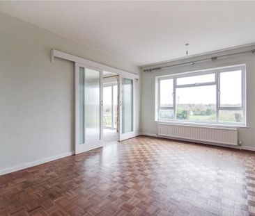 4 bedroom detached house to rent - Photo 2